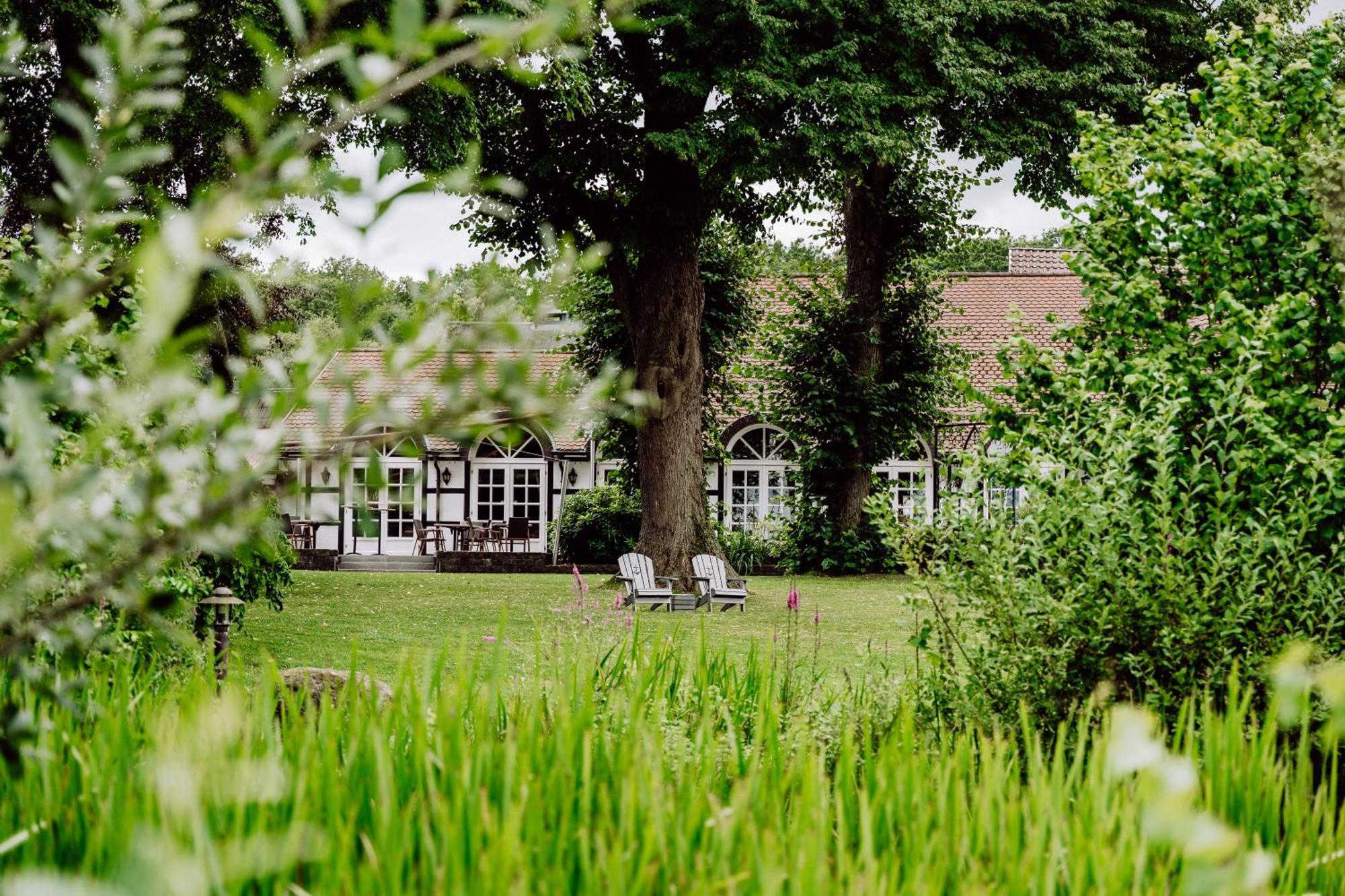 Romantik Hotel Bösehof Bad Bederkesa Exteriör bild